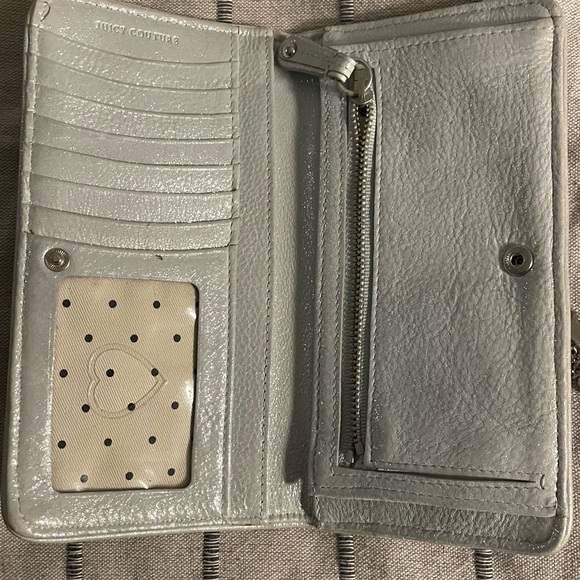 Wallet - Picture 2 of 3